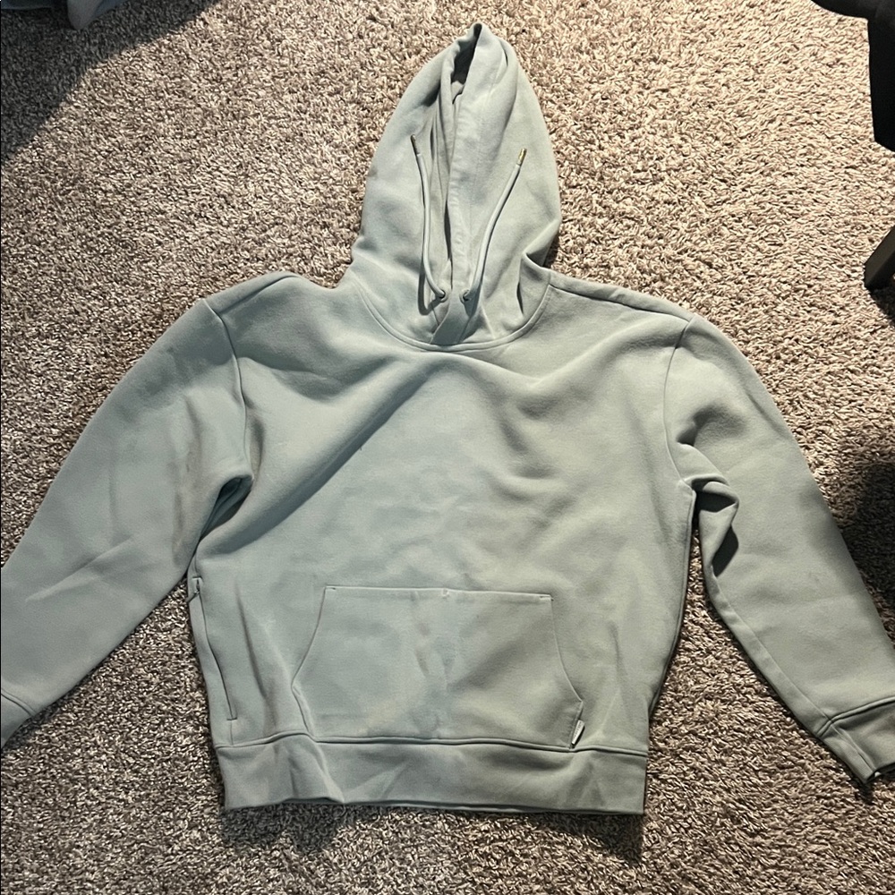 Hollister Men's Light Gray Hoodie Sweater